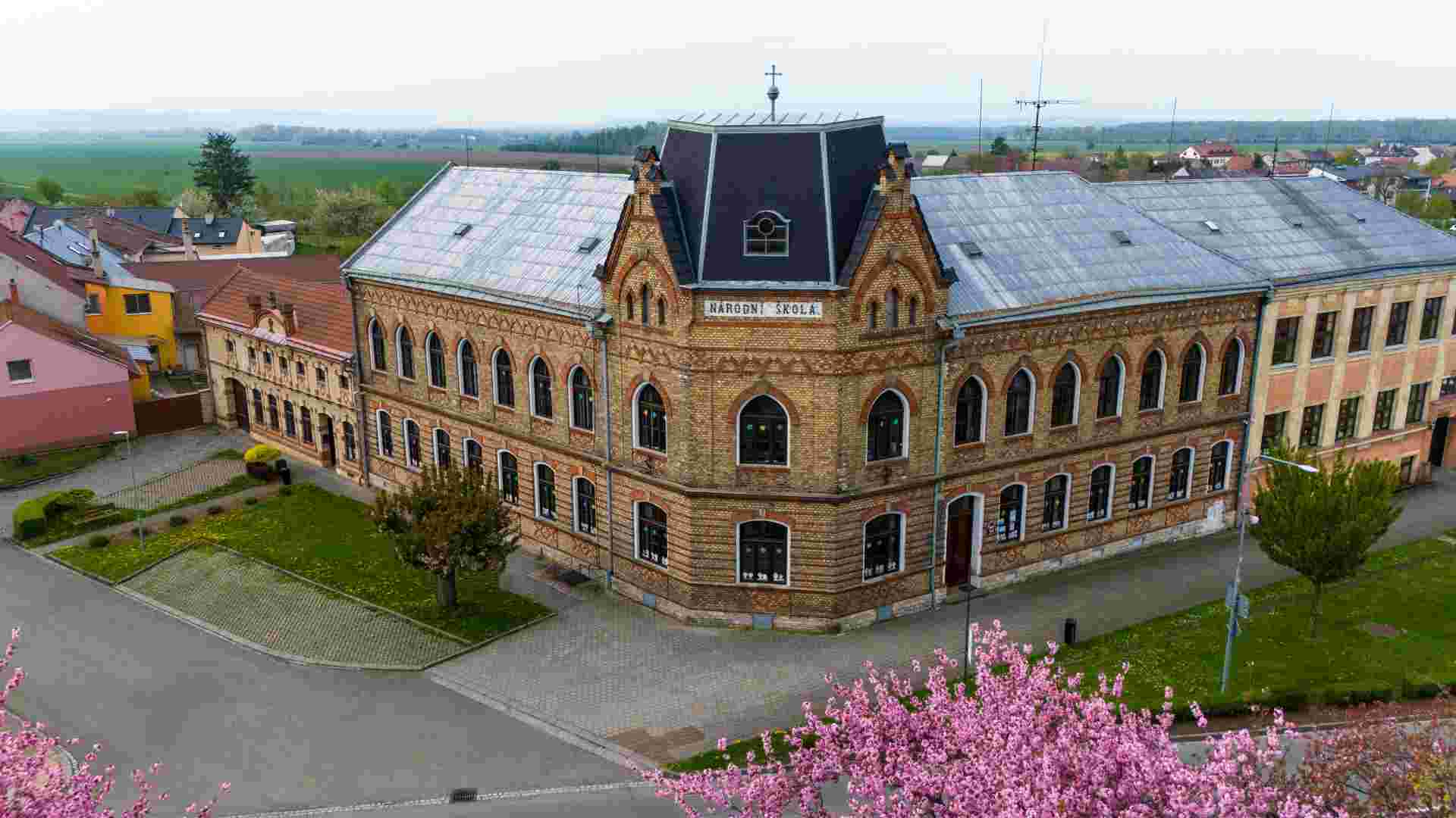 Jarni-3